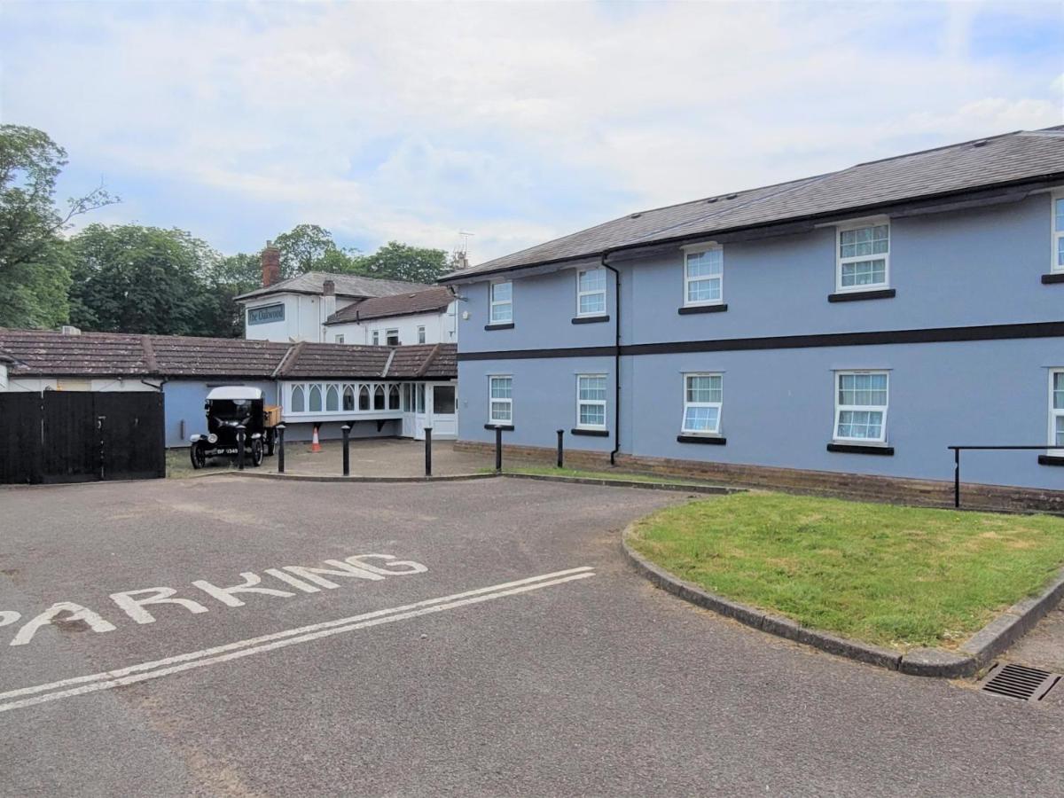 The Oakwood Hotel By Roomsbooked Gloucester Exterior photo